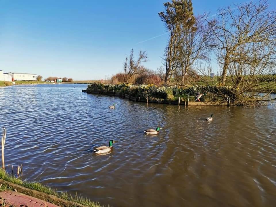Sand Le Mere Holiday Village Caravan Hire Tunstall  Zewnętrze zdjęcie
